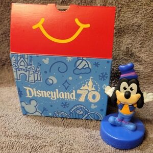 Disney Goofy Kids Toy Collectible McDonalds Mickey Mouse Friends 70 Years